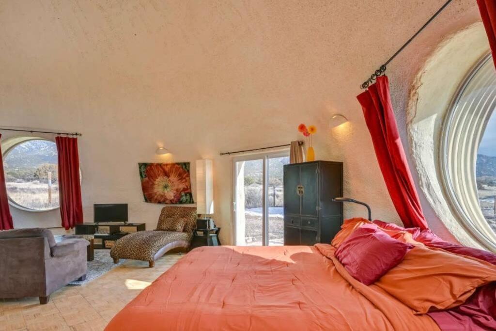 The Spacious Dome Crestone Exterior foto